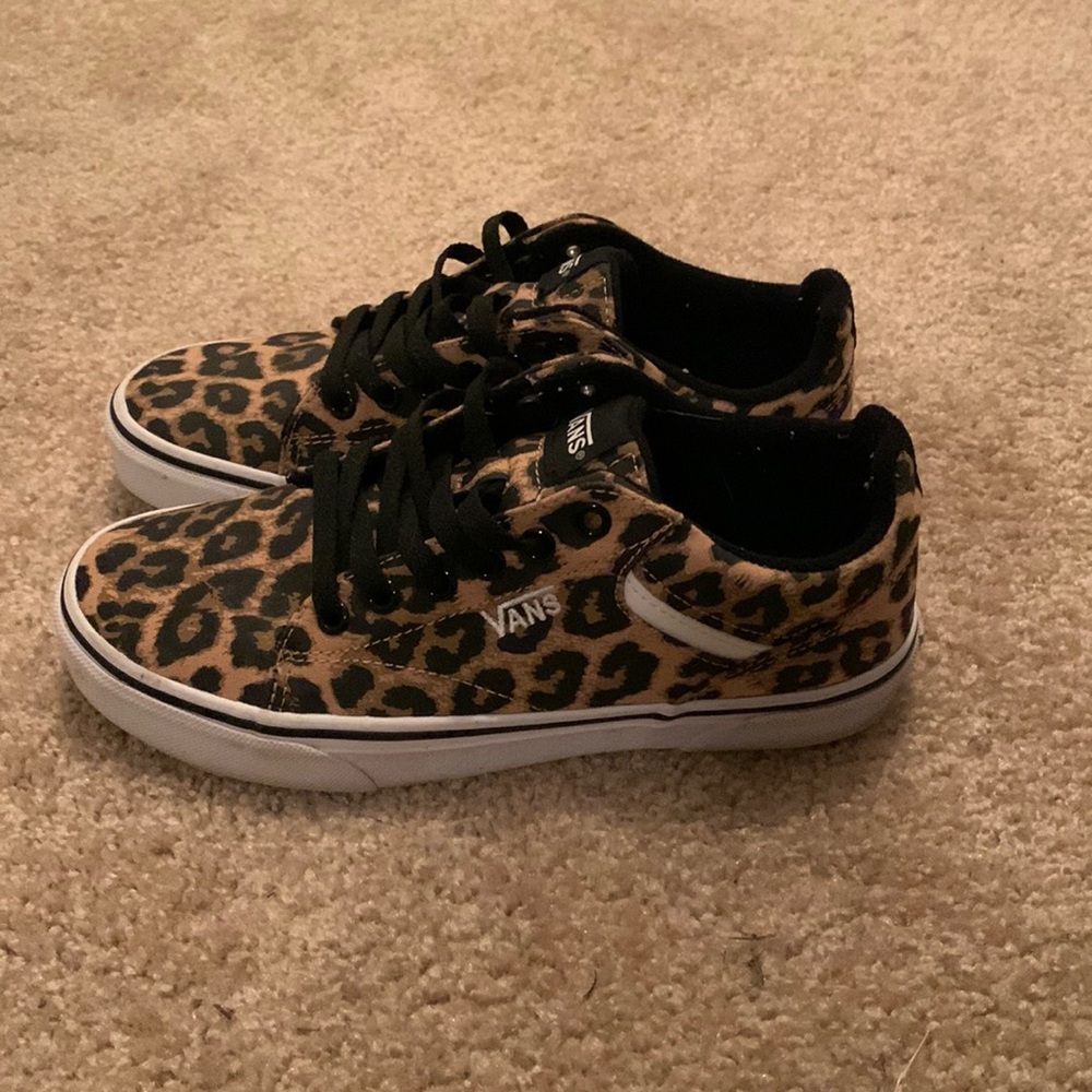 Womens cheetah print vans